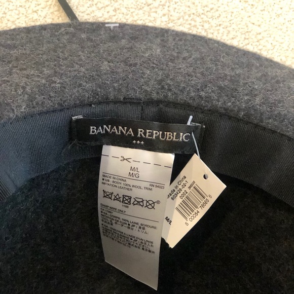 Banana Republic Hat - Brand New with Tags - M/L - Picture 3 of 3
